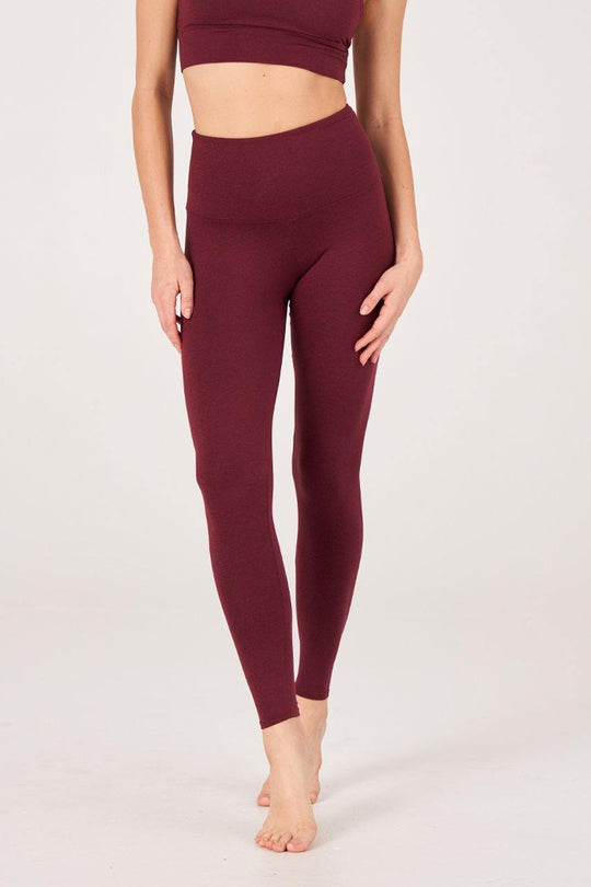 Onzie Luxe Legging - Red Wine