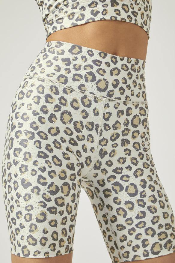 
                  
                    Wear It To Heart Kurt High Waist Short - Wild Cheetah White - WITH Shorts
                  
                